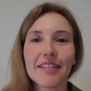 Foto do perfil de Cecilia Teresa de M. Oliveira